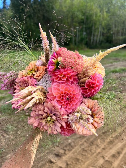 Peachy Pink Bouquet - Dahlia & Seed Collection